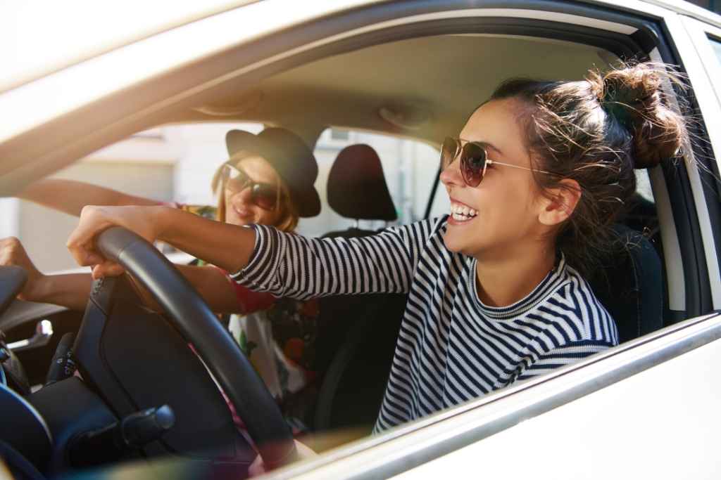 Ventajas de la Renta de Carro en Medellín para Explorar Santa Elena